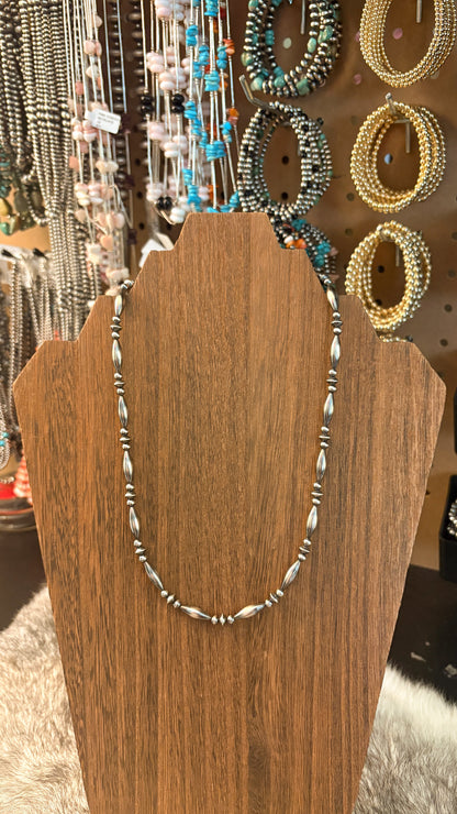 THE SOPHIA NECKLACE