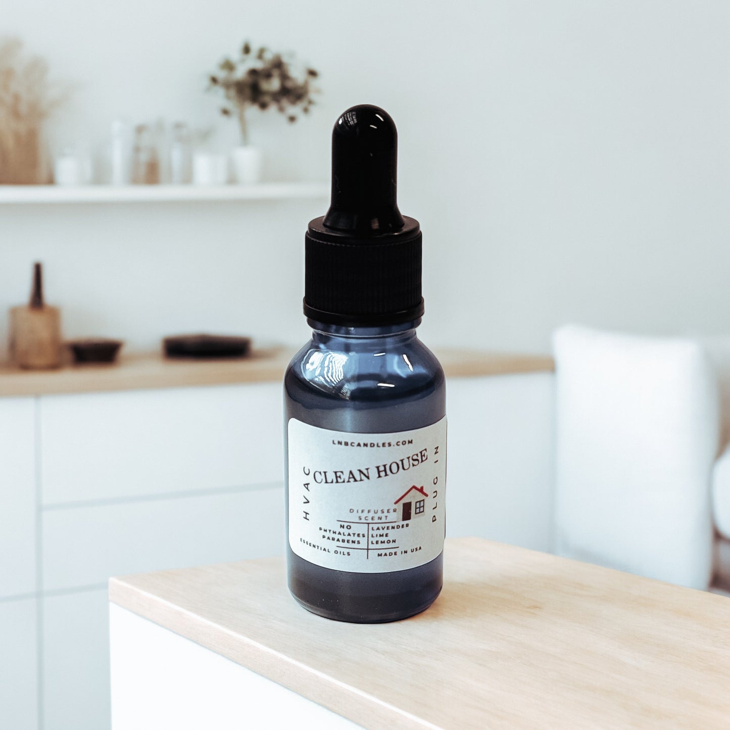 Clean House Essential OIl Plug In Diffuser  Blend